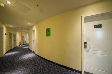 7Days Inn Linyi Industrial Avenue