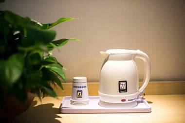 7Days Inn Linyi Industrial Avenue