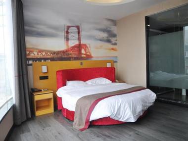 Thank Inn Chain Hotel Shandong linyi hedong hot spring resort