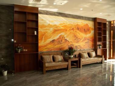 Shell Hotel Shandong Linyi High-Speed Railway Station