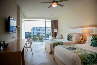 Las Americas Torre Del Mar