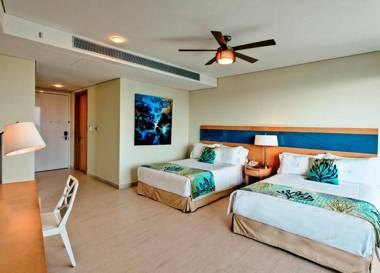 Las Americas Torre Del Mar