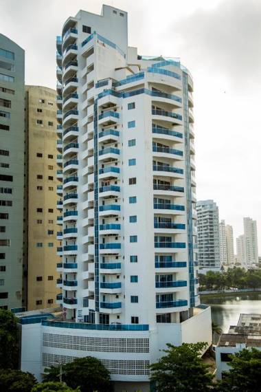 Poseidon Lake Apartments