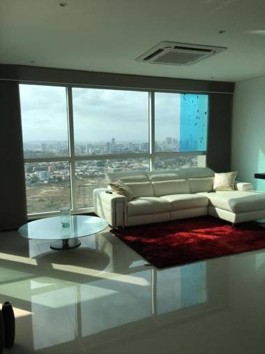 Apartamento Amoblado Cabrero