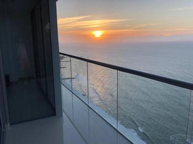 41st Fl Beach Condo in Bocagrande