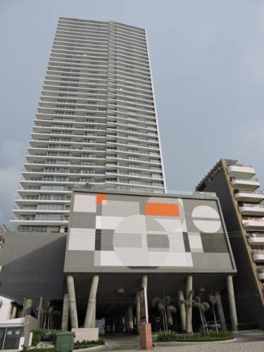 41st Fl Beach Condo in Bocagrande