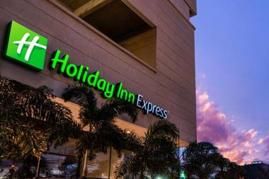 Holiday Inn Express Cartagena Manga an IHG Hotel