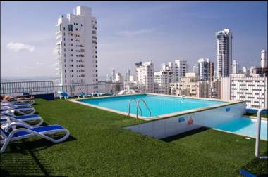 Edificio Portofino Al Lado Decameron