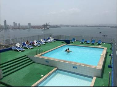 Edificio Portofino Al Lado Decameron