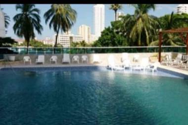 A un paso de la playa