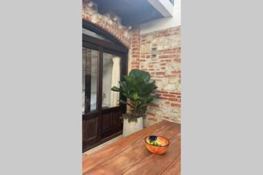 Casa Familiar - María de las Palmas -Getsemani