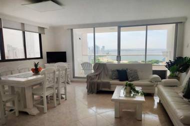 Daikiri Beach - Livin Colombia