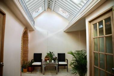 GREAT LOCATION ! 4 Bedroom Home in the Heart of Cartagena