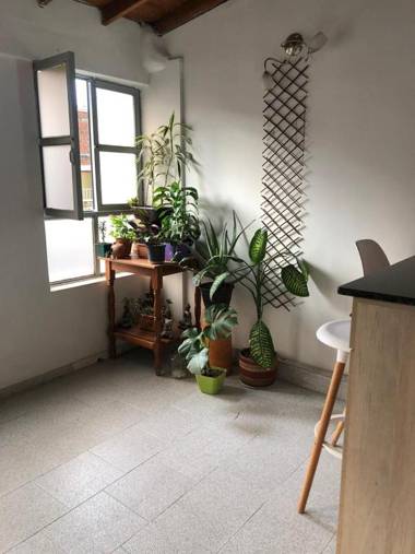 Habitación privada en casa de familia cerca del CC VIVA Envigado