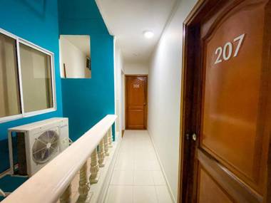 Hotel Aeromar Central