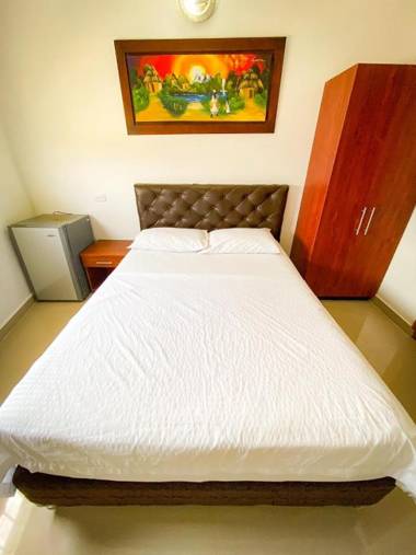 Hotel Aeromar Central