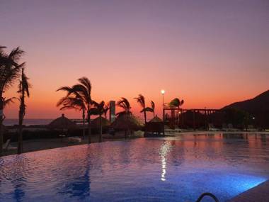 Samaria Club de Playa NEW Beach front 3 bedroom Apartment 86M in Pozos Colorados Santa Marta