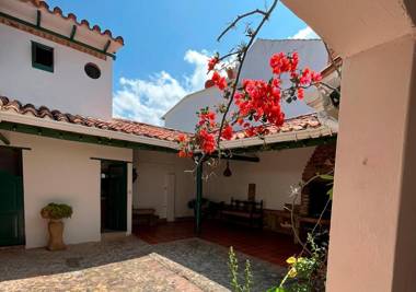 CASA VILLA LUGUIANGA Villa de Leyva