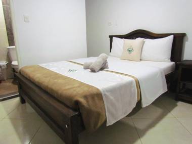 Hotel Colonial El Bosque Dorado