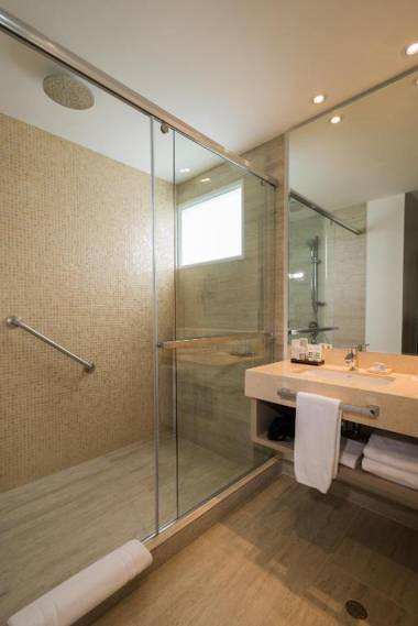 Mercure Santa Marta Emile