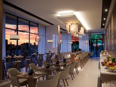 AC Hotel By Marriott Santa Marta