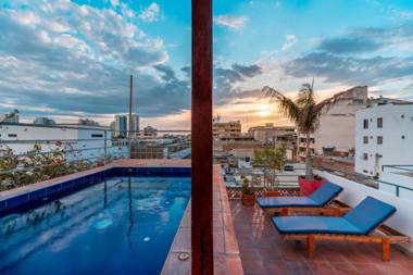 Ahead x Casa Bugambilia