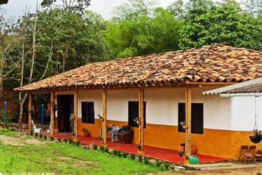 Casa Amarilla Pinar del Rio San Agustín H