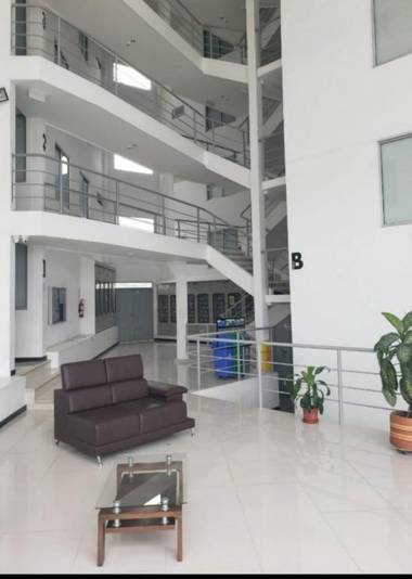 Piscina y Parque del Cafe ApartaHotel