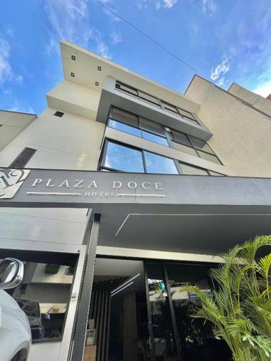 Hotel Plaza Doce