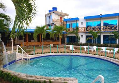 Cabaña Vacacional con Piscina en Palomino Guajira