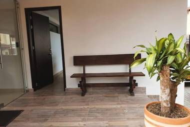 Hermoso apartamento con vista al lago