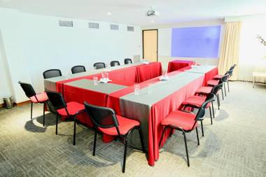 Novelty Suites Hotel