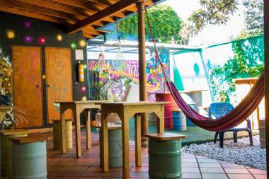 Yolo Hostel Medellin