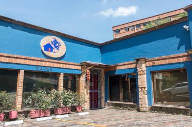 Yolo Hostel Medellin