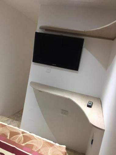 Boutique Style Apartment Central location