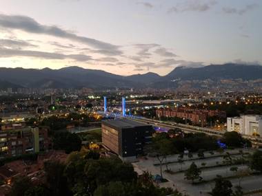 Aptos Alcazar Oviedo By HOUSY HOST