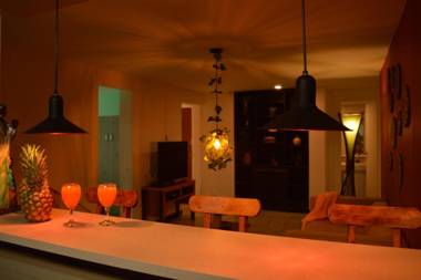 Africa house-Casa Hotel Laureles-La70