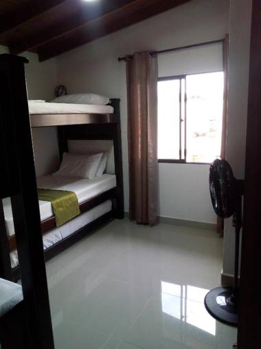 Apartamento S301 con balcon Estadio y Metro