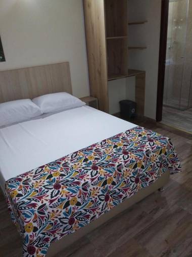 Hotel Street 50 Estadio