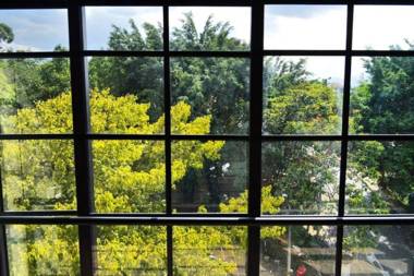 Manila Hotel Boutique