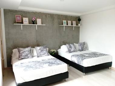 Beautiful & Comfortable Apartment in LAURELES