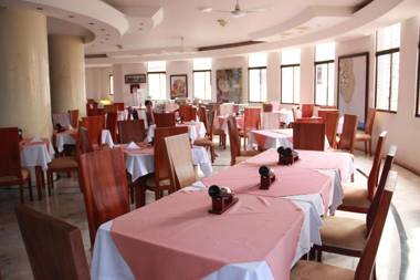 Casa Morales Hotel Internacional y Centro de Convenciones