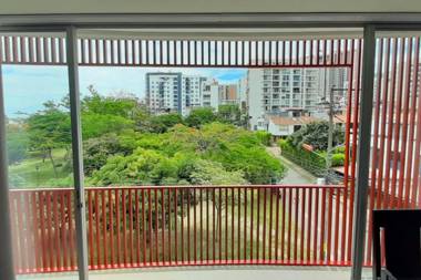 Apto completo en Edif. Merlot-Cerca al WT.Center