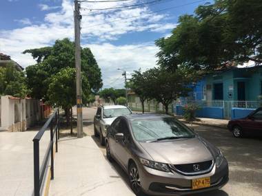 CasaBlanca ApartaEstudios