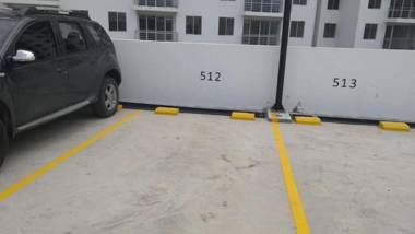 Lindo apto en Girardot fresco y wifi RNT 83173