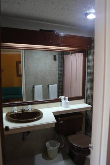 Hotel Bachue Girardot