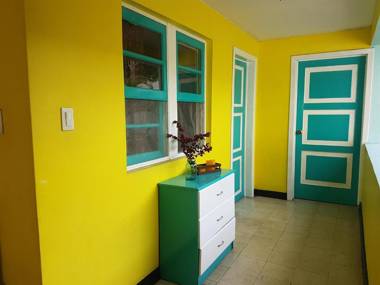 The Pelican Larry Hostel