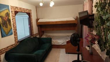 ALELI Swift norte tres personas cerca terminal/entr salida aeropto. centro eventos valle del pcfco