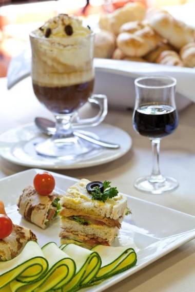 Hotel Estelar Suites Jones