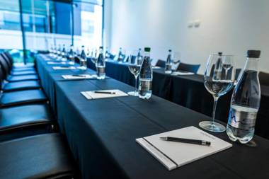 Hotel Movich Chico 97